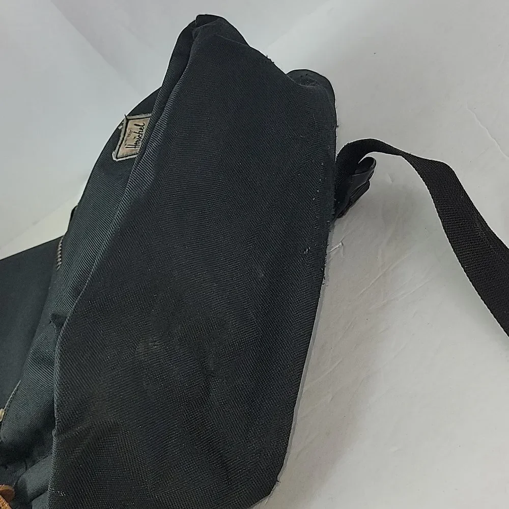 Herschel Supply Co Settlement Black Backpack